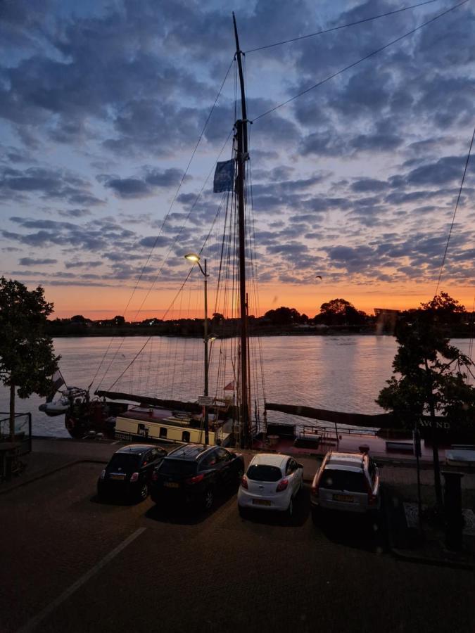 'T Hanzehuys Kampen Exteriör bild