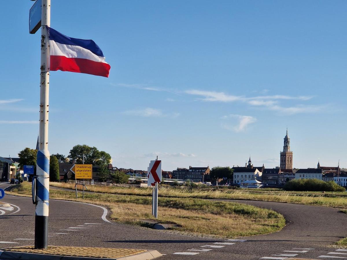 'T Hanzehuys Kampen Exteriör bild